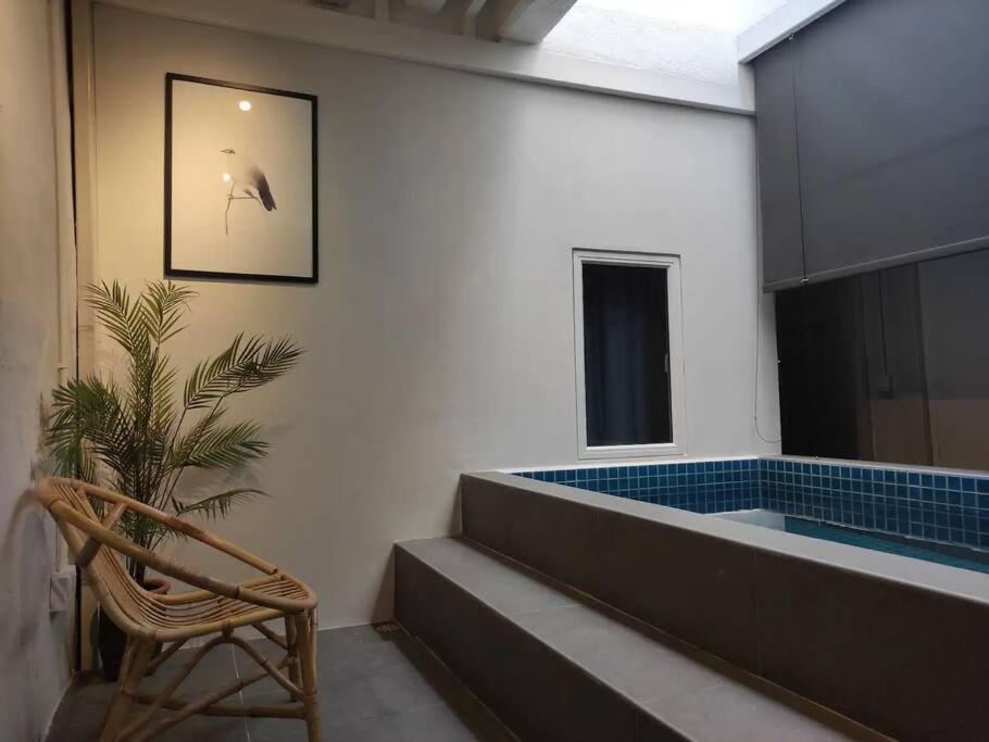 Holiday home Heritage House 2br With Dipping Pool In Town Walkto Street Art 47