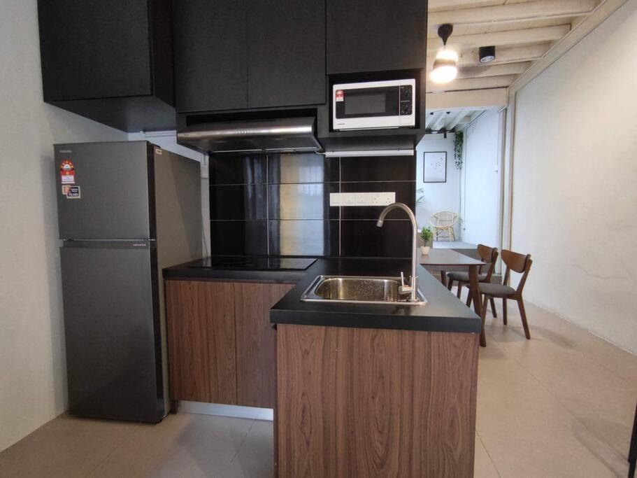 Heritage House 2br With Dipping Pool In Town Walkto Street Art 47